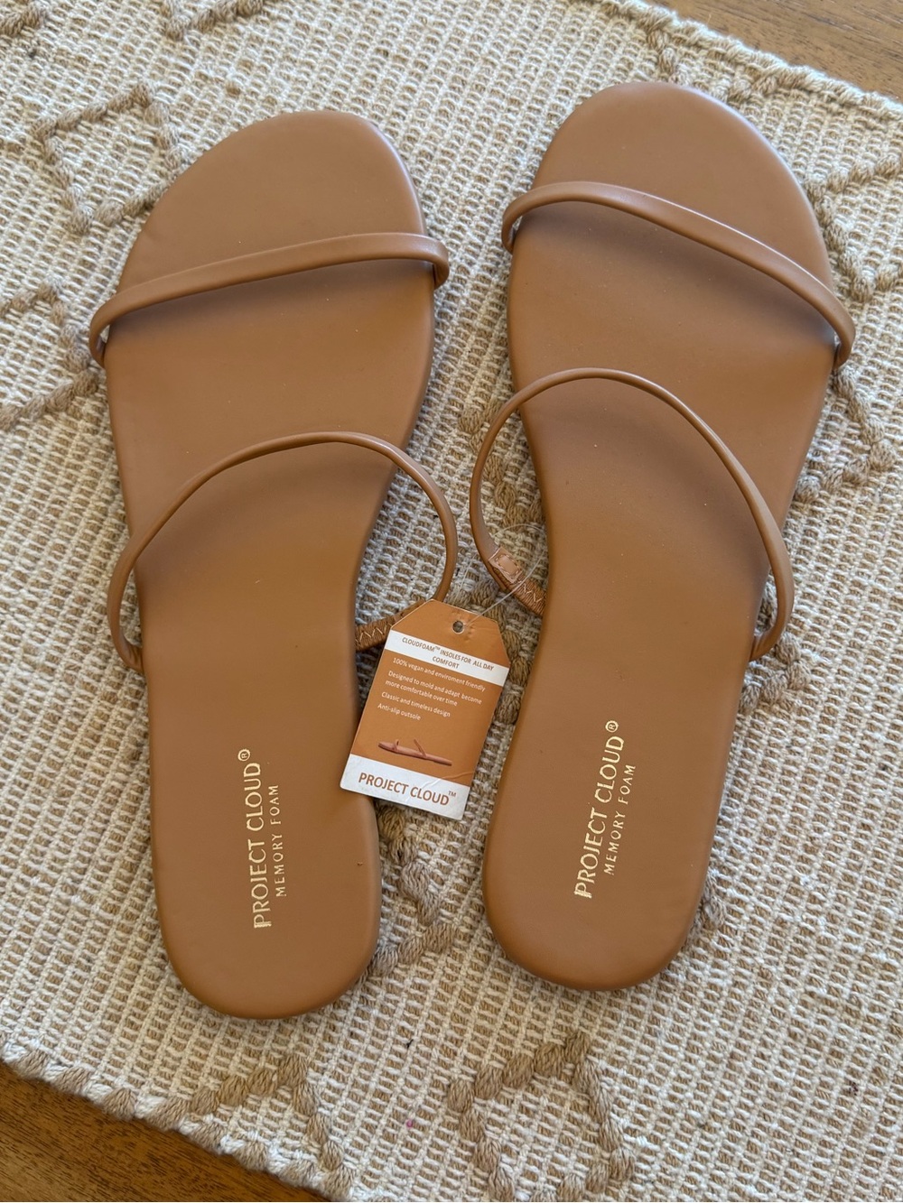 NWT Project Cloud Transition Vegan Sandals size 10